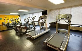 Park Inn By Radisson Sharon